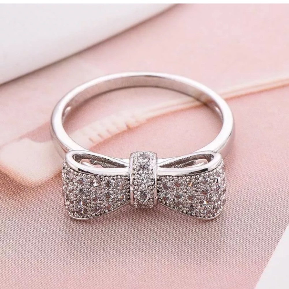 .925 Sterling Silver White Sapphire Bow Ring - Picture 5 of 7